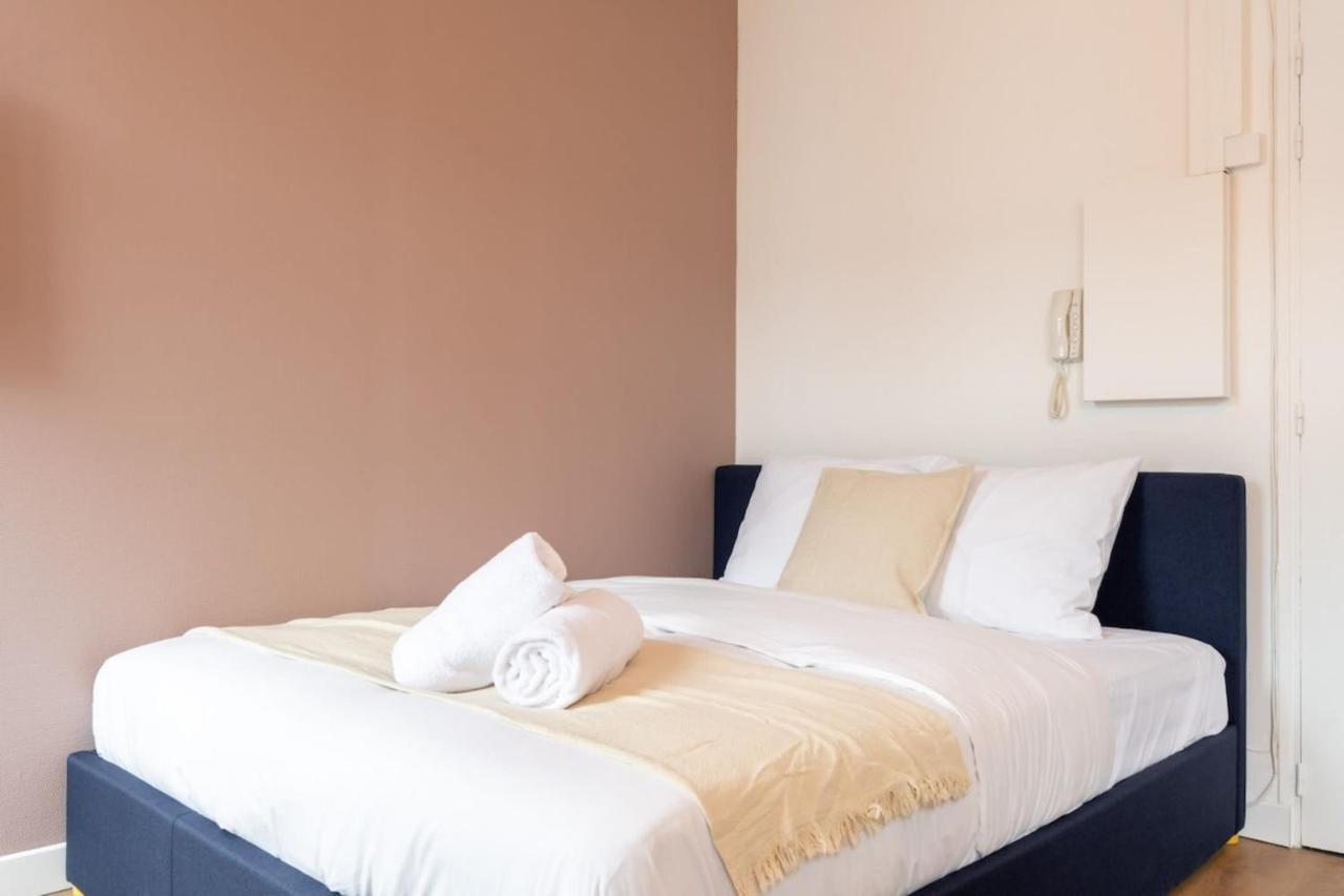 Lille - Quiet&cozy studio! Appartamento Esterno foto