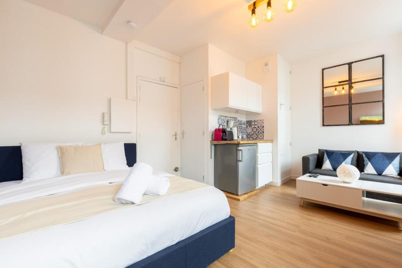 Lille - Quiet&cozy studio! Appartamento Esterno foto