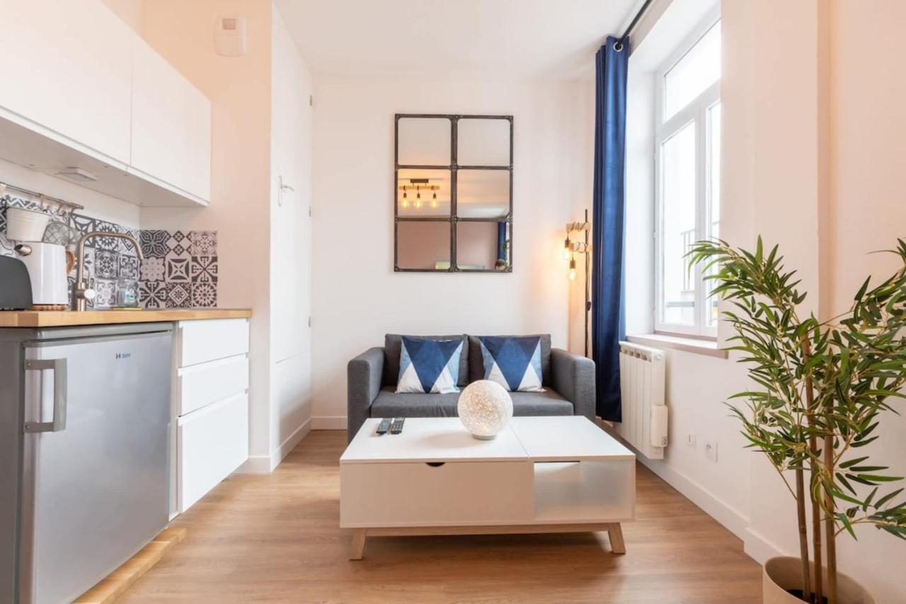 Lille - Quiet&cozy studio! Appartamento Esterno foto