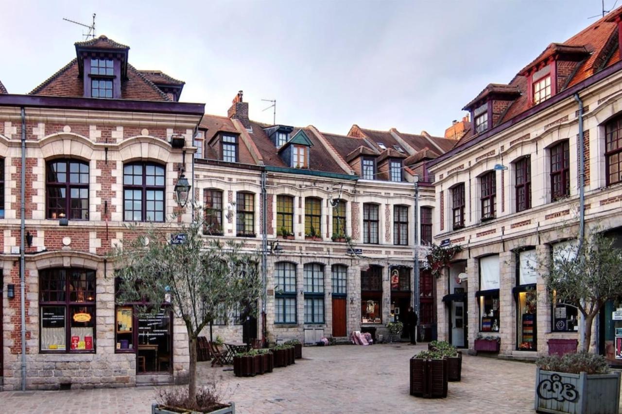Lille - Quiet&cozy studio! Appartamento Esterno foto